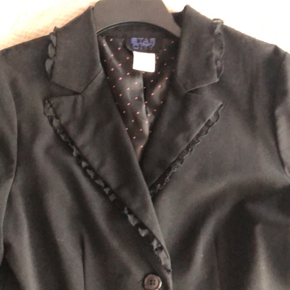 Star city ✔️❗️vintage 90s Women sz.large 24”long Star city black blazer